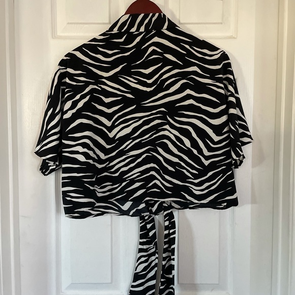 TOPSHOP Top - Picture 2 of 5